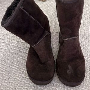 Chocolate Brown Uggs